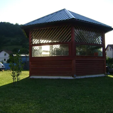 Gostinjska kuća Sobe I Rent 4*