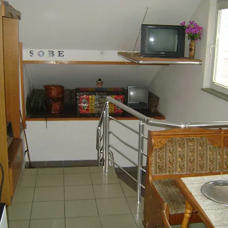 Sobe I Rent Hadzici