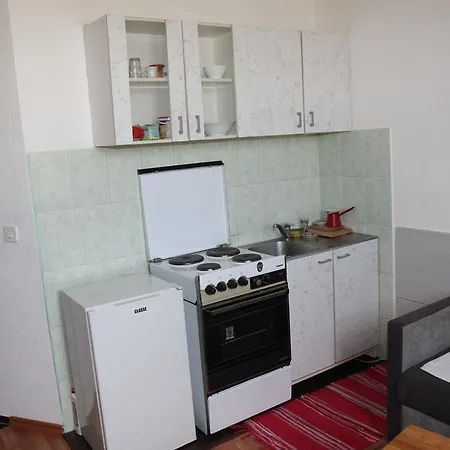 Sobe I Rent 4* Hadzici